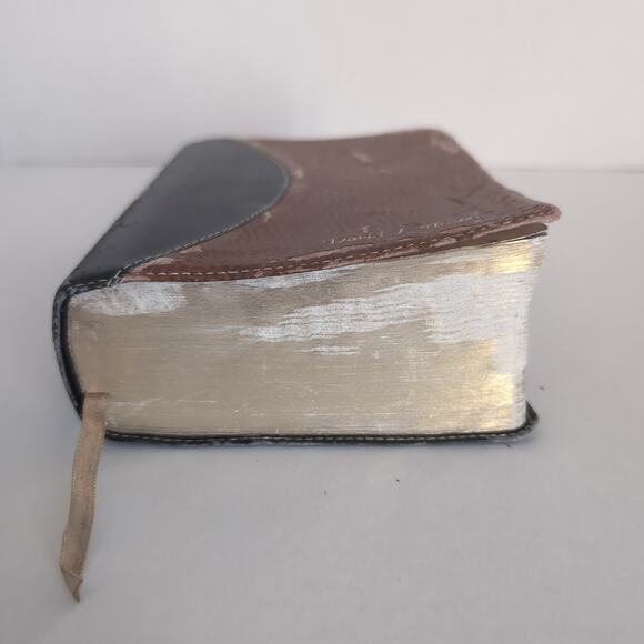 NIV Study Bible Zondervan Italian Duo Tone Black Brown - Picture 11 of 16